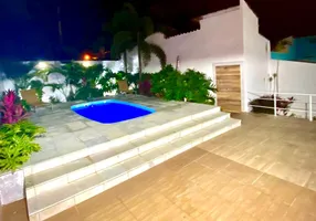 Foto 1 de Casa com 3 Quartos para alugar, 450m² em Praia De Itaguassú, Ilhabela