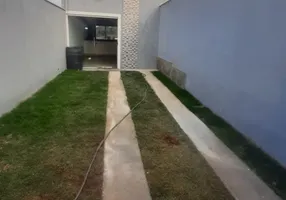 Foto 1 de Casa com 2 Quartos à venda, 80m² em Novo Centro, Santa Luzia