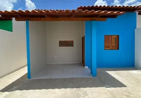 Foto 1 de Casa com 2 Quartos à venda, 89m² em Pedra Descanso, Feira de Santana