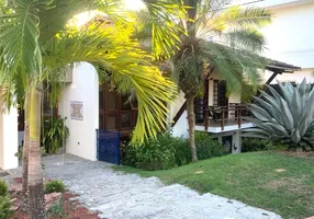 Foto 1 de Casa com 4 Quartos para alugar, 400m² em Piatã, Salvador