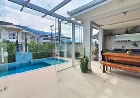 Foto 1 de Casa de Condomínio com 3 Quartos à venda, 167m² em Praia de Fora, Palhoça