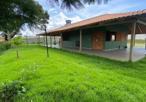 Foto 1 de Fazenda/Sítio com 3 Quartos à venda, 1200m² em Centro, Varginha