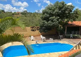 Foto 1 de Fazenda/Sítio com 4 Quartos à venda, 12000m² em Centro, Caetanópolis