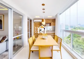 Foto 1 de Apartamento com 3 Quartos à venda, 160m² em Praia do Canto, Vitória