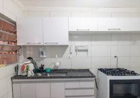 Foto 1 de Sobrado com 4 Quartos à venda, 173m² em Vila Metalurgica, Santo André