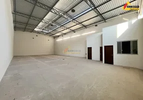 Foto 1 de Galpão/Depósito/Armazém para alugar, 300m² em Padre Liberio, Divinópolis