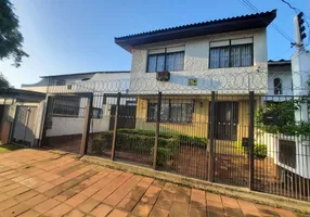 Foto 1 de Casa com 3 Quartos à venda, 230m² em Nonoai, Porto Alegre