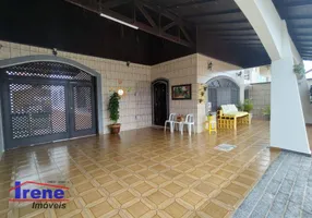 Foto 1 de Casa com 4 Quartos à venda, 258m² em Suarão, Itanhaém