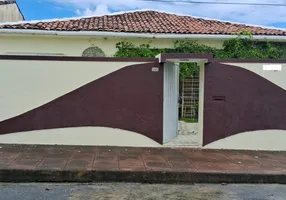 Foto 1 de Casa com 3 Quartos à venda, 138m² em Gruta de Lourdes, Maceió