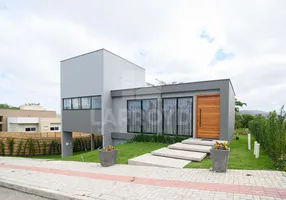 Foto 1 de Casa com 3 Quartos à venda, 202m² em Monte Castelo, Tubarão