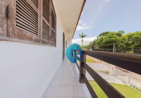 Foto 1 de Sobrado com 3 Quartos à venda, 180m² em Bom Jesus, São José dos Pinhais