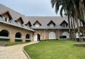 Foto 1 de Casa com 6 Quartos à venda, 730m² em Jardim Colonial, Carapicuíba