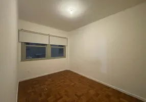 Foto 1 de Apartamento com 3 Quartos à venda, 130m² em Copacabana, Rio de Janeiro