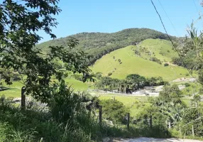 Foto 1 de Lote/Terreno à venda, 2095m² em Varginha, Santo Amaro da Imperatriz