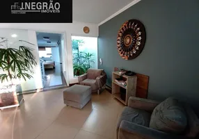 Foto 1 de Sobrado com 3 Quartos à venda, 200m² em Moinho Velho, São Paulo