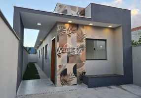 Foto 1 de Casa com 2 Quartos à venda, 62m² em Balneário dos Golfinhos , Caraguatatuba