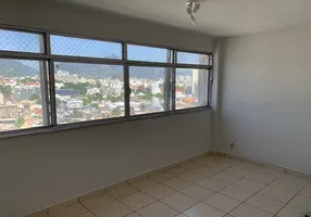 Foto 1 de Apartamento com 3 Quartos para alugar, 68m² em Estacio, Rio de Janeiro