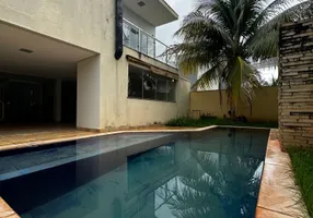 Foto 1 de Casa de Condomínio com 3 Quartos à venda, 300m² em Condomínio Belvedere, Cuiabá