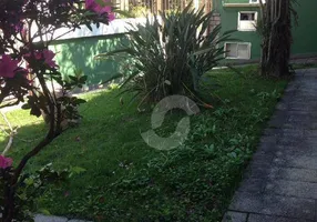 Foto 1 de Casa com 4 Quartos à venda, 200m² em São Francisco, Niterói