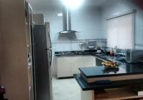 Foto 1 de Sobrado com 3 Quartos à venda, 220m² em Vila Nova Cachoeirinha, São Paulo