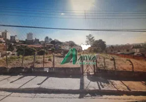 Foto 1 de Lote/Terreno à venda, 723m² em Heliópolis, Belo Horizonte