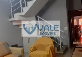 Foto 1 de Sobrado com 3 Quartos à venda, 100m² em Vila Paranaguá, São Paulo