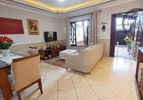 Foto 1 de Casa com 2 Quartos à venda, 75m² em Vila Assunção, Praia Grande