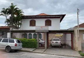 Foto 1 de Casa com 4 Quartos à venda, 241m² em Jardim Leonor Mendes de Barros, São Paulo