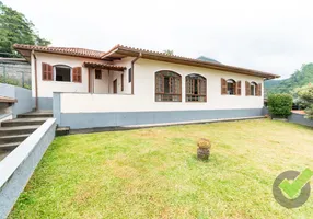 Foto 1 de Casa com 5 Quartos à venda, 284m² em Aprazivel, Nova Friburgo