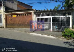 Foto 1 de Casa com 3 Quartos à venda, 180m² em Cidade Domitila, São Paulo