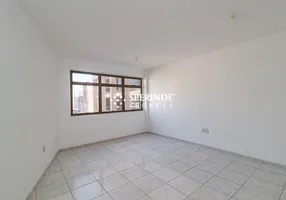 Foto 1 de Sala Comercial para alugar, 27m² em Centro, Porto Alegre