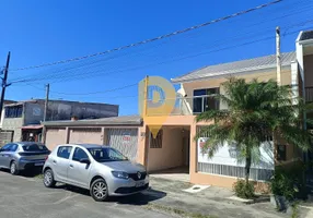 Foto 1 de Sobrado com 3 Quartos à venda, 115m² em Centro, Matinhos