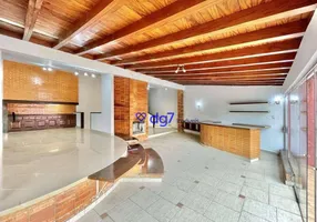 Foto 1 de Casa de Condomínio com 4 Quartos à venda, 409m² em Granja Viana, Carapicuíba