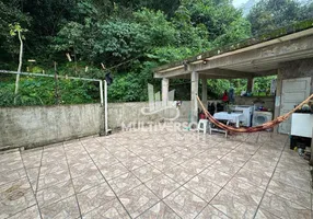 Foto 1 de Casa com 2 Quartos à venda, 121m² em Marapé, Santos