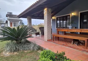 Foto 1 de Casa com 3 Quartos à venda, 167m² em Santa Catarina, Biguaçu