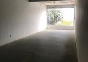 Foto 1 de Ponto Comercial para alugar, 60m² em Centro, Macaé