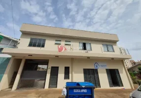Foto 1 de Apartamento com 1 Quarto para alugar, 25m² em Vila Esperanca, Maringá