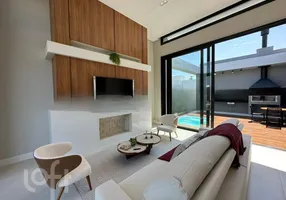 Foto 1 de Casa de Condomínio com 4 Quartos à venda, 185m² em Arco Iris, Capão da Canoa