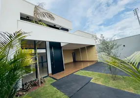 Foto 1 de Casa com 3 Quartos à venda, 178m² em Residencial Humaita, Goiânia