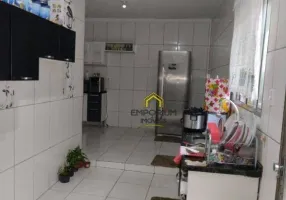 Foto 1 de Casa com 3 Quartos para alugar, 95m² em Jardim São Domingos, Guarulhos