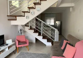 Foto 1 de Casa de Condomínio com 2 Quartos à venda, 150m² em Jardim Maria Trindade, São Roque