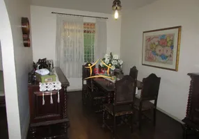 Foto 1 de Casa com 3 Quartos à venda, 420m² em Jardim Paqueta, Belo Horizonte