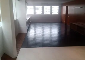 Foto 1 de Apartamento com 2 Quartos à venda, 180m² em Cerqueira César, São Paulo