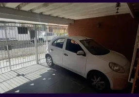 Foto 1 de Casa com 2 Quartos à venda, 100m² em Vila Hamburguesa, São Paulo