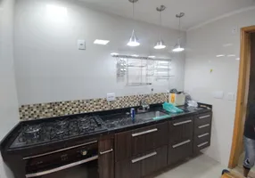 Foto 1 de Casa de Condomínio com 2 Quartos para alugar, 90m² em Vila Antônio, São Paulo