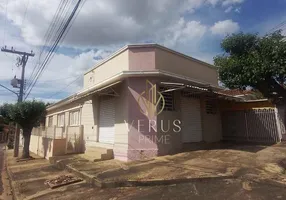 Foto 1 de Casa com 3 Quartos à venda, 195m² em Arruamento Primavera, Mogi Guaçu