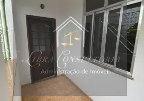 Foto 1 de Casa com 2 Quartos para alugar, 75m² em Oswaldo Cruz, Rio de Janeiro
