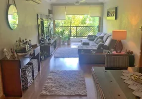 Foto 1 de Apartamento com 3 Quartos à venda, 150m² em Centro, São Vicente