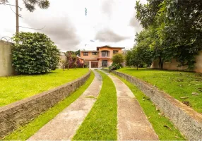 Foto 1 de Casa com 3 Quartos à venda, 629m² em Capão Raso, Curitiba