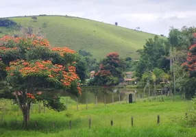 Foto 1 de Fazenda/Sítio com 2 Quartos à venda, 2500m² em Paraitinga, Cunha